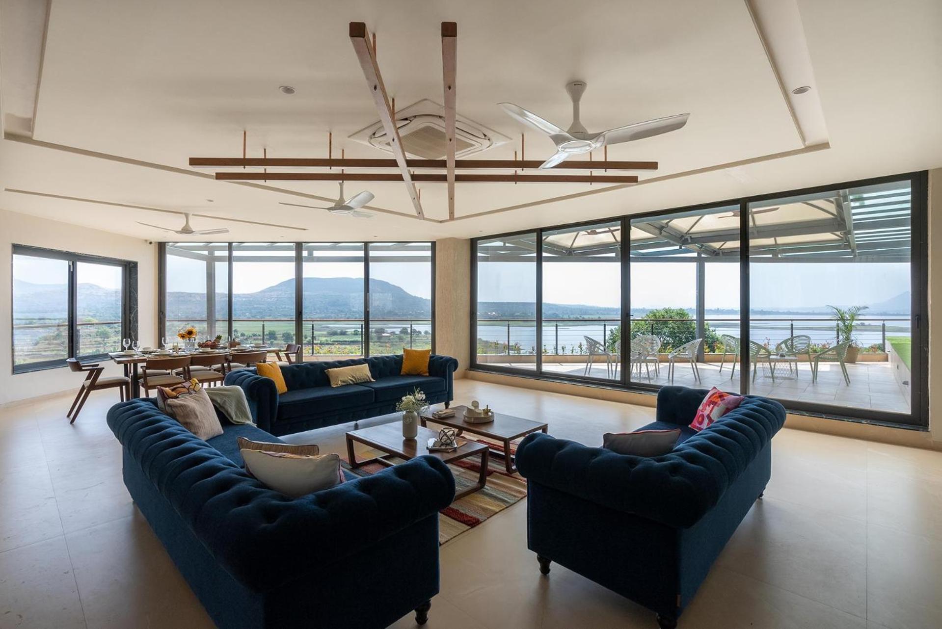 Pearl Lakeview Mansion By Stayvista - Lakeside Villa With Infinity Pool, Jacuzzi, In-House Theatre & Games Room 伊加特普里 外观 照片